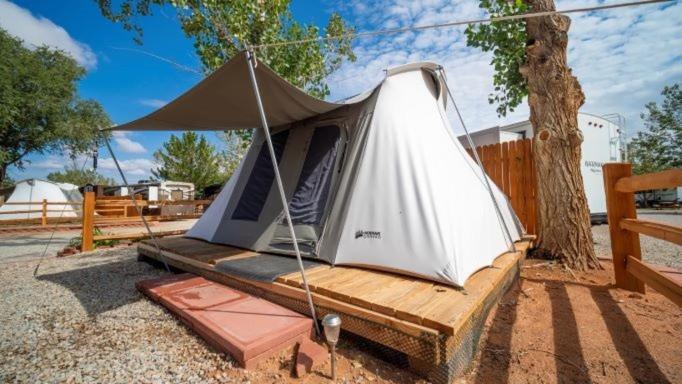 Funstays Glamping Setup Tent In Rv Park #2 Ok-T2 Moab Esterno foto