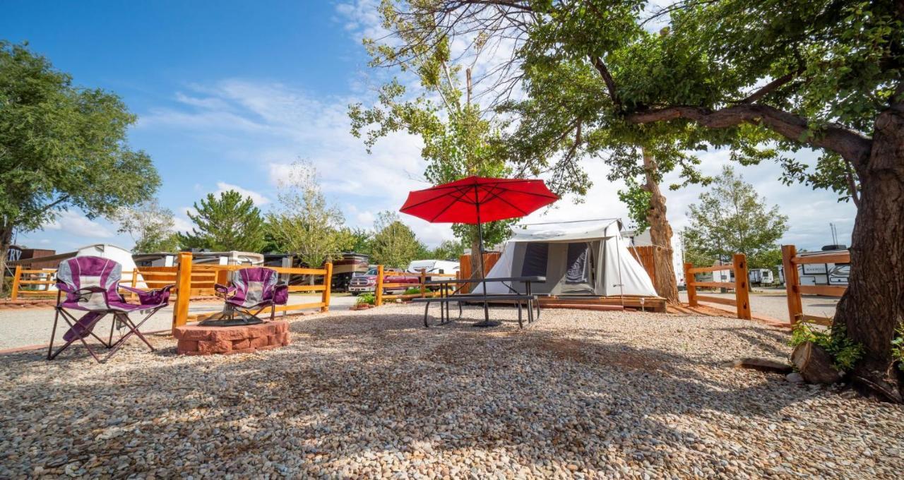 Funstays Glamping Setup Tent In Rv Park #2 Ok-T2 Moab Esterno foto